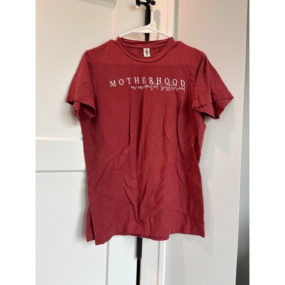 Tultex Womens Motherhood Sisterhood Graphic T-Shirt Burgundy Casual Top - Picture 3 of 5